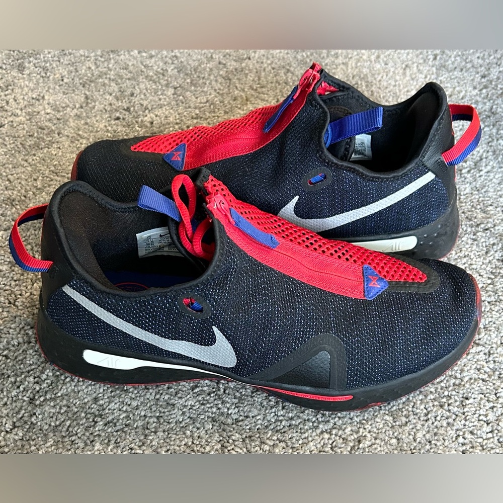 NIKE AIR PG 4 CLIPPERS BASKETBALL SHOES- NWOT